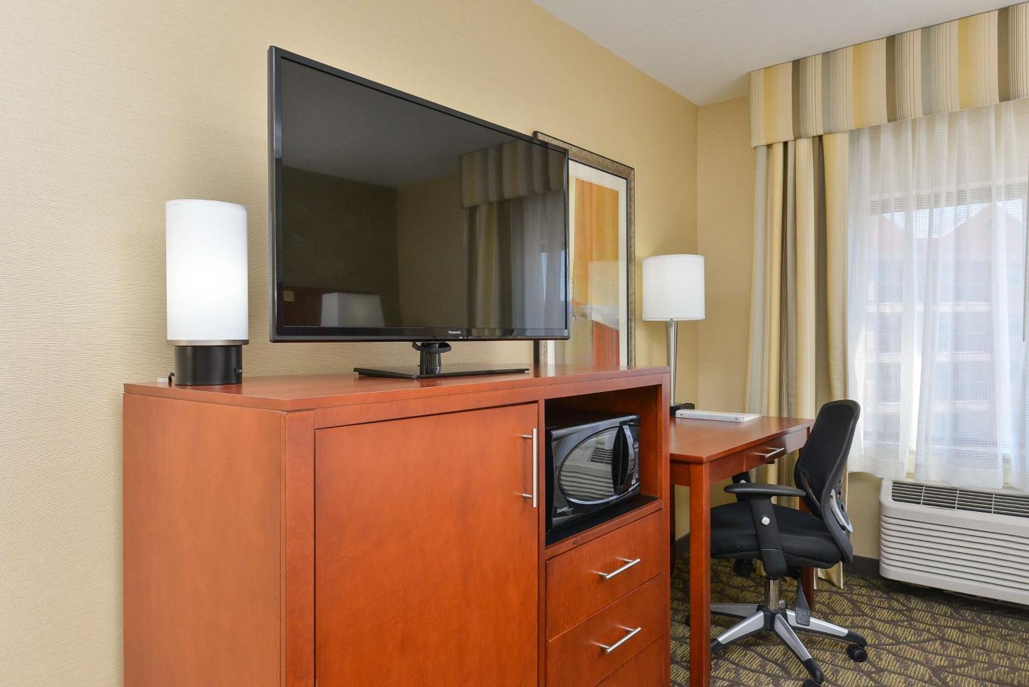 Hampton Inn Detroit/Auburn Hills South Extérieur photo